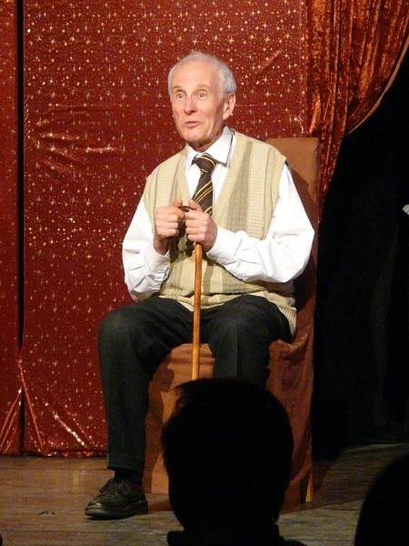 Weihnachtstheater08  101.jpg